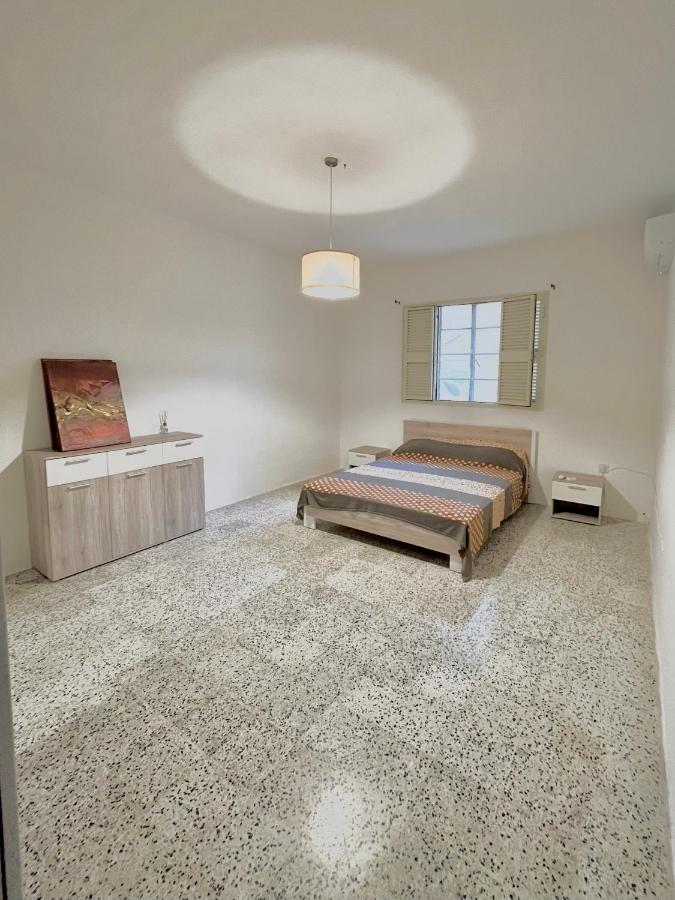Camag Apartment - Very Close To Airport Бирзеббуджа Экстерьер фото